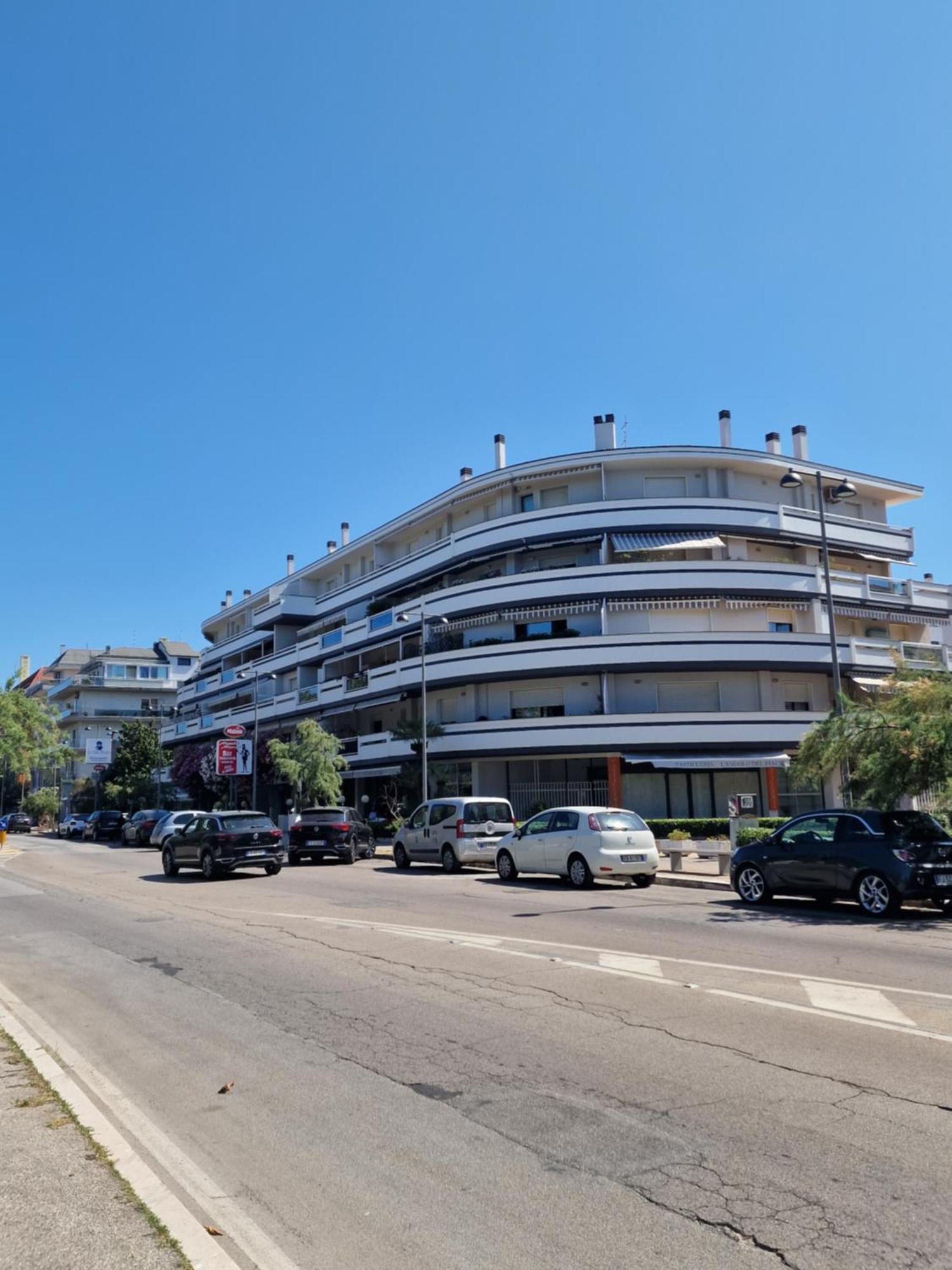 Tramonti Apartments Pescara Dış mekan fotoğraf